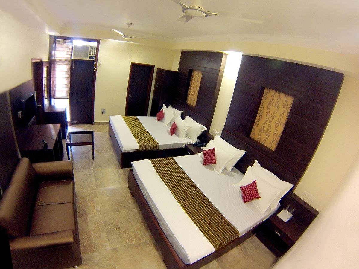 Anurag Hotel Катра Екстер'єр фото