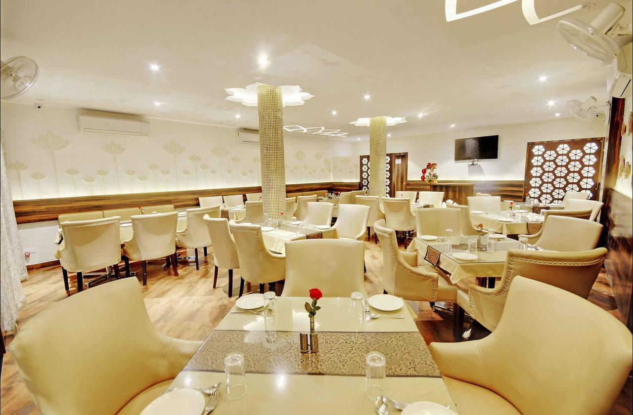 Anurag Hotel Катра Екстер'єр фото